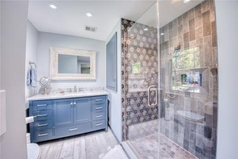 5124 Meadowridge Lane Hampton PA 15044