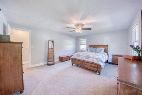 5124 Meadowridge Lane Hampton PA 15044
