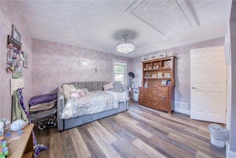 5124 Meadowridge Lane Hampton PA 15044