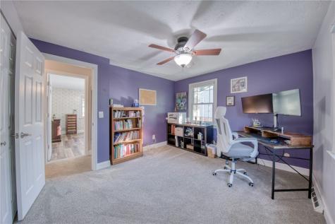5124 Meadowridge Lane Hampton PA 15044