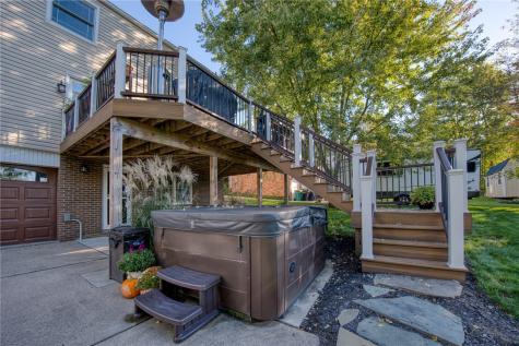 5124 Meadowridge Lane Hampton PA 15044