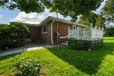 19 Armstrong Street Cheswick PA 15024