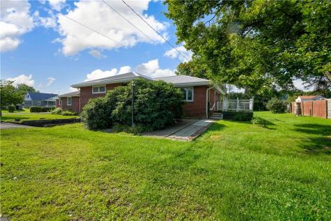 19 Armstrong Street Cheswick PA 15024