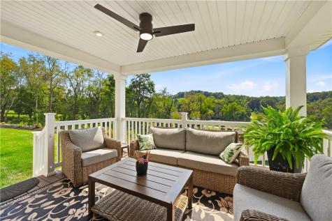 385 Horseshoe Loop South Franklin PA 15301