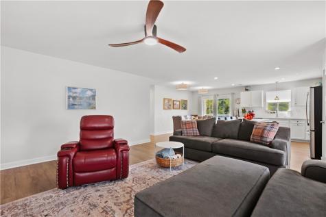385 Horseshoe Loop South Franklin PA 15301