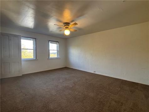 30 Lincoln Street Cokeburg PA 15324