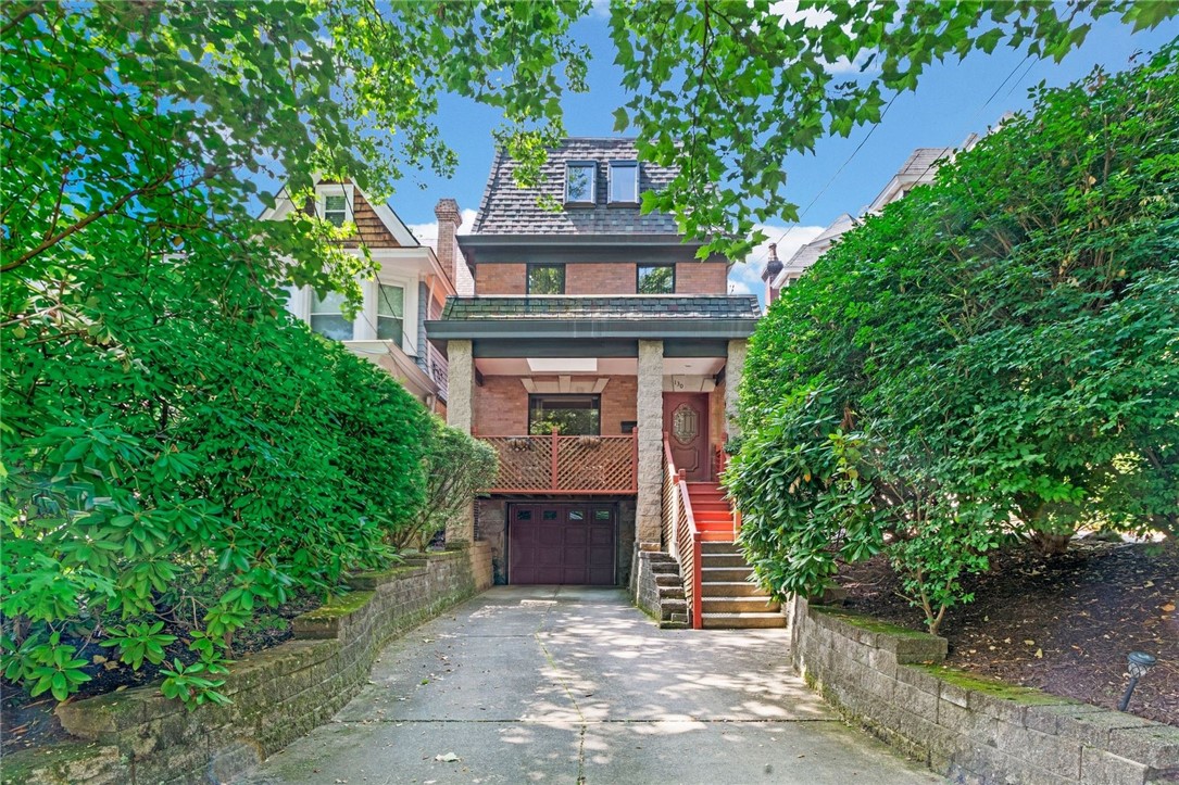 130 Lincoln Avenue Edgewood PA 15218