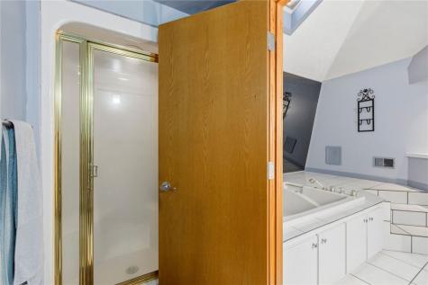 130 Lincoln Avenue Edgewood PA 15218