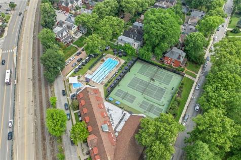 130 Lincoln Avenue Edgewood PA 15218