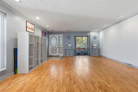 130 Lincoln Avenue Edgewood PA 15218