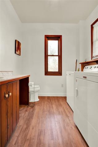 35 Solomon Street Belle Vernon PA 15012