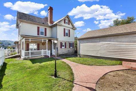 35 Solomon Street Belle Vernon PA 15012