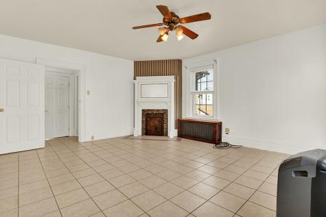 35 Solomon Street Belle Vernon PA 15012