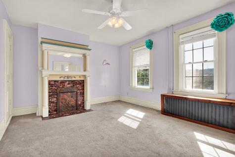 35 Solomon Street Belle Vernon PA 15012