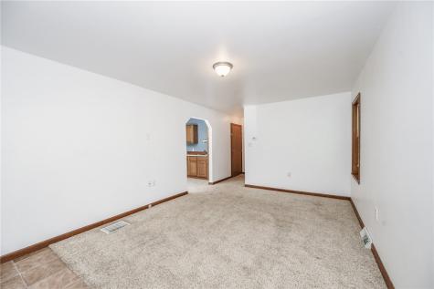 1717 1/2 5th Avenue Extension Manor Township PA 16226