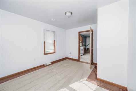 1717 1/2 5th Avenue Extension Manor Township PA 16226