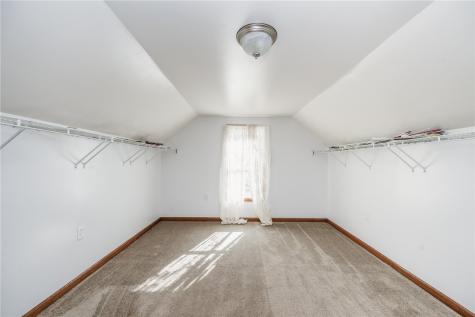 1717 1/2 5th Avenue Extension Manor Township PA 16226