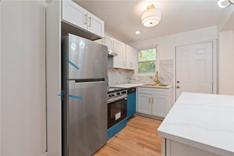 2602 Belmar Place Swissvale PA 15218