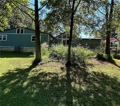 573 S Bank Street Derry Township PA 15627