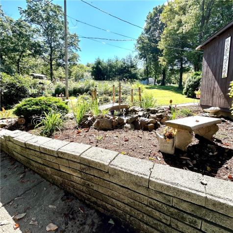 573 S Bank Street Derry Township PA 15627
