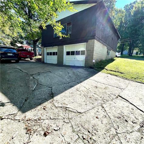 573 S Bank Street Derry Township PA 15627