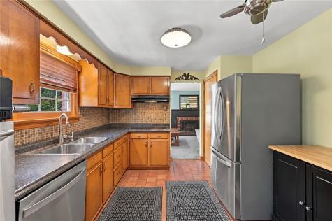 1808 Concord Drive Mccandless PA 15101