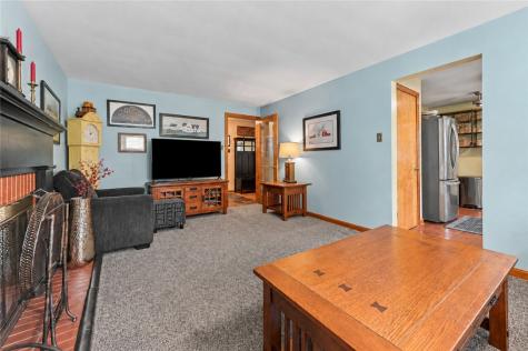 1808 Concord Drive Mccandless PA 15101