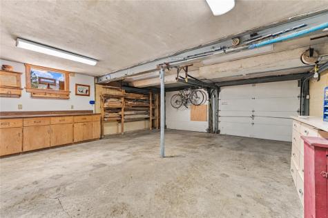 1808 Concord Drive Mccandless PA 15101