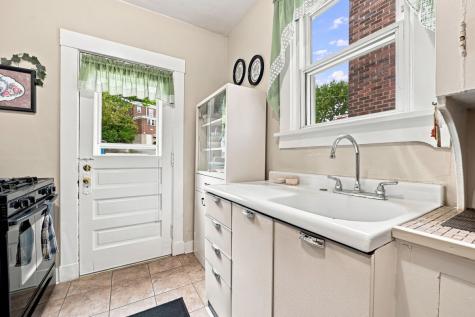 1879 Jancey Street Morningside PA 15206