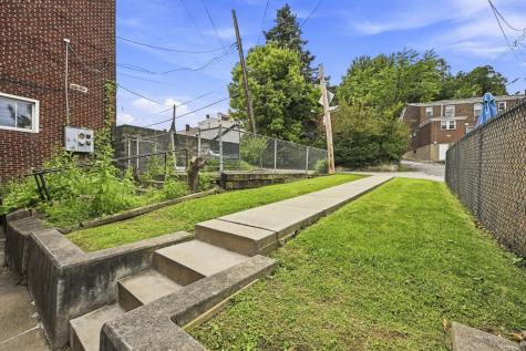 1879 Jancey Street Morningside PA 15206