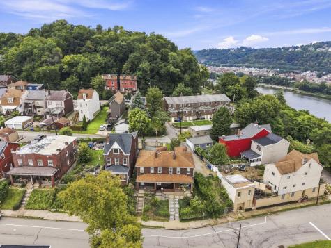 1879 Jancey Street Morningside PA 15206