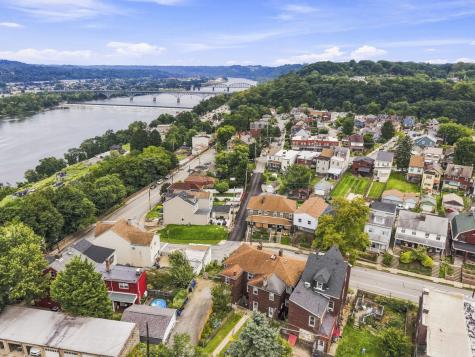 1879 Jancey Street Morningside PA 15206