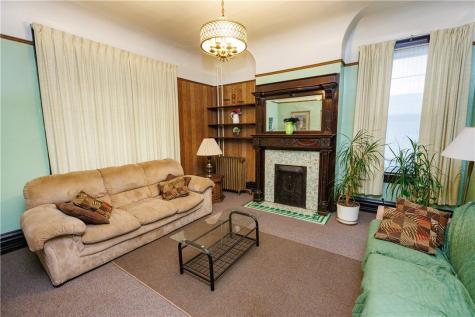 250 Green Street California PA 15419