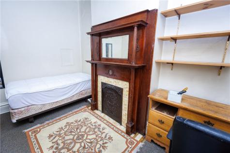 250 Green Street California PA 15419