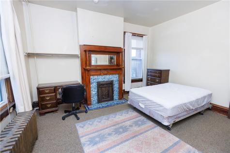 250 Green Street California PA 15419