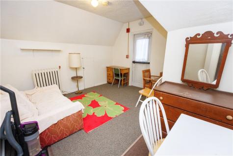 250 Green Street California PA 15419