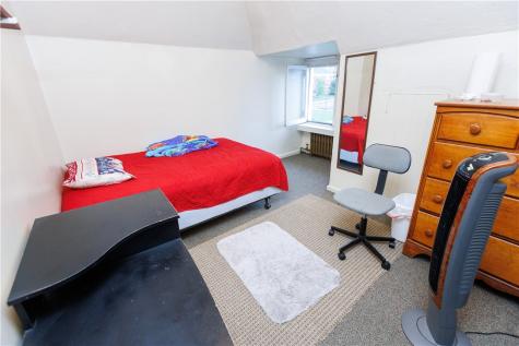 250 Green Street California PA 15419