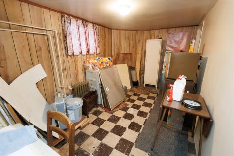 250 Green Street California PA 15419