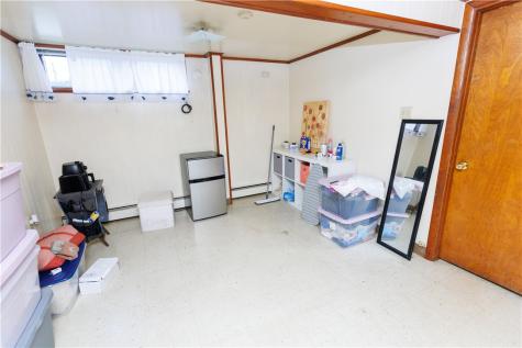 250 Green Street California PA 15419