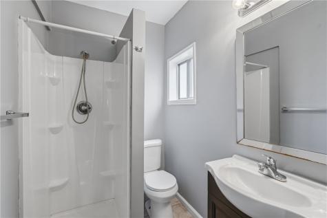 212 8th Street Sharpsburg PA 15215