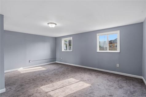 212 8th Street Sharpsburg PA 15215