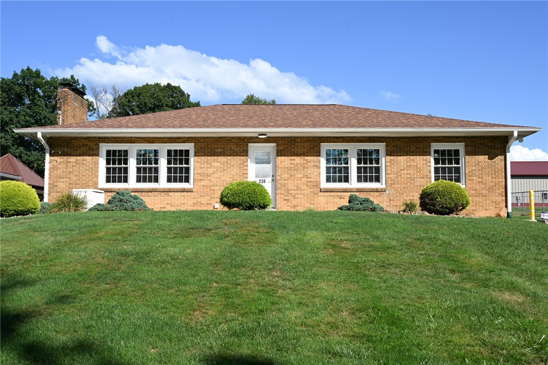 236 California Road California PA 15417