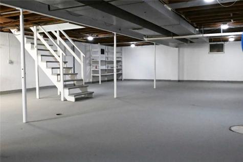 236 California Road California PA 15417