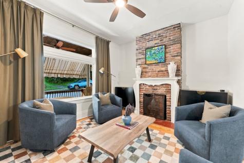 400 Venture Street Observatory Hill PA 15214