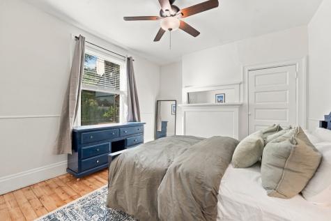 400 Venture Street Observatory Hill PA 15214