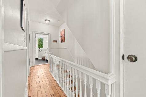400 Venture Street Observatory Hill PA 15214