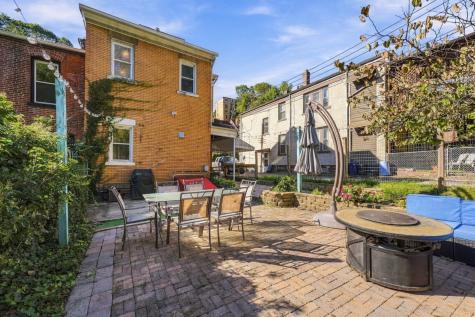 400 Venture Street Observatory Hill PA 15214