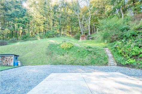 621 S Gossler Hill Road Kiskiminetas Township PA 15656