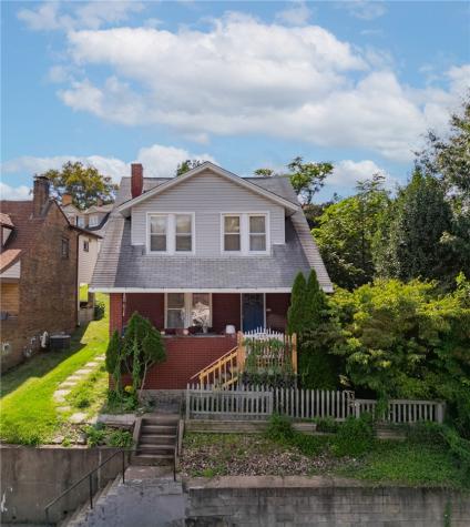 369 Center Avenue West View PA 15229