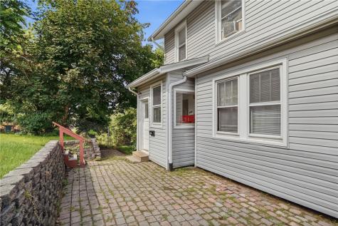 369 Center Avenue West View PA 15229